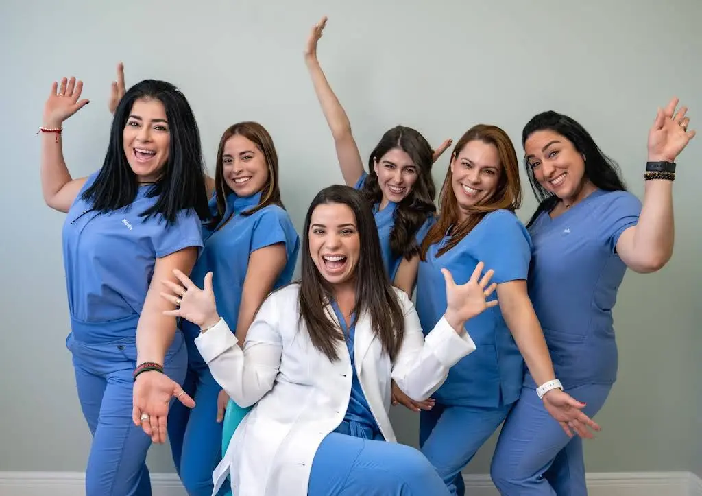 My Miami Lakes Dentist - Professional dental clinic exterior with modern facilities