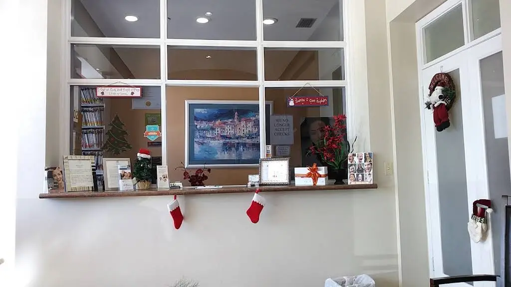 Royal Oaks Dental Partners llc
