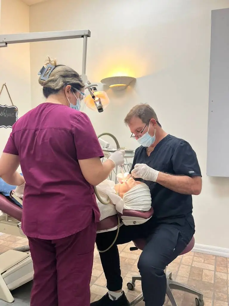 Royal Oaks Dental Partners llc