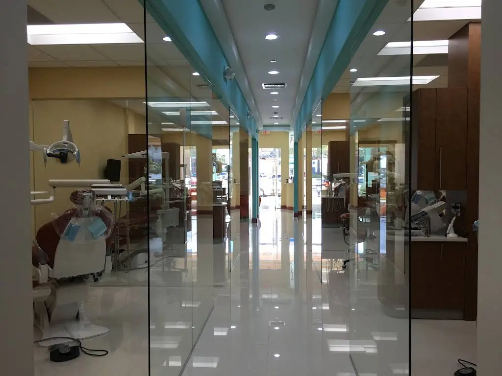 South Dental at Sunny Isles - Professional dental clinic exterior with modern facilities