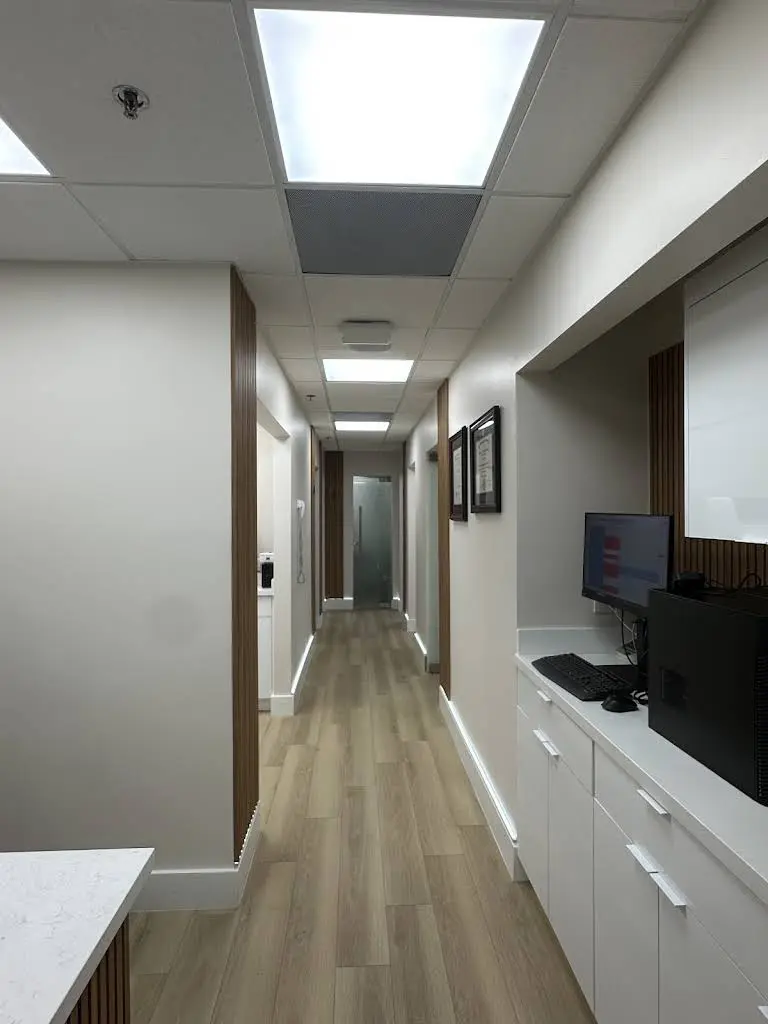 Full Circle Dental Implant Center