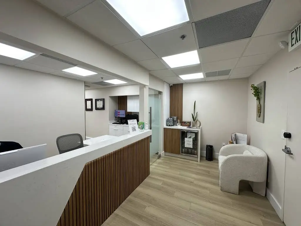 Full Circle Dental Implant Center