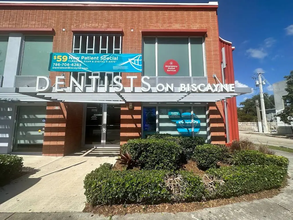 Dentists on Biscayne