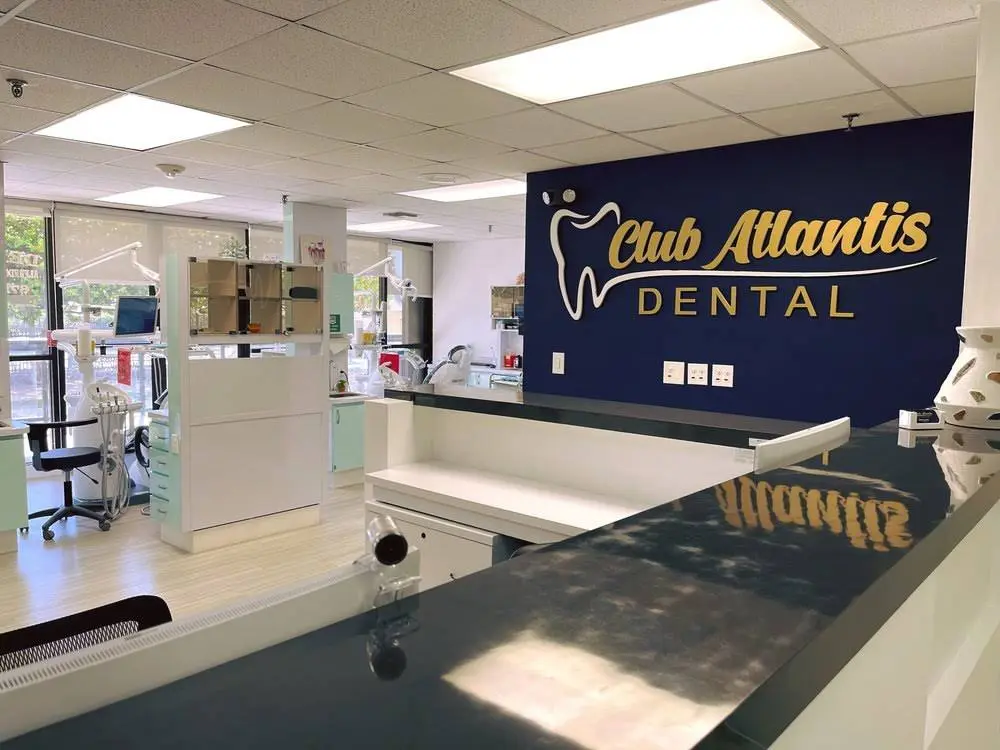 Club Atlantis Dental