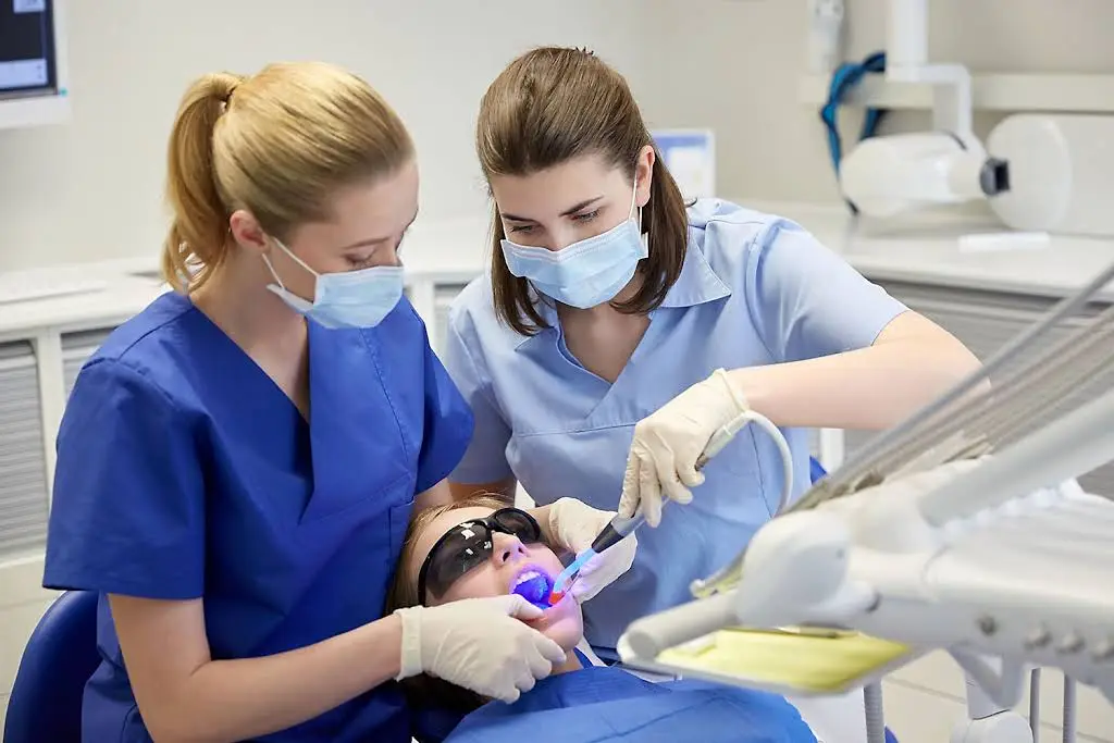Miami Beach Dental - Professional dental clinic exterior with modern facilities