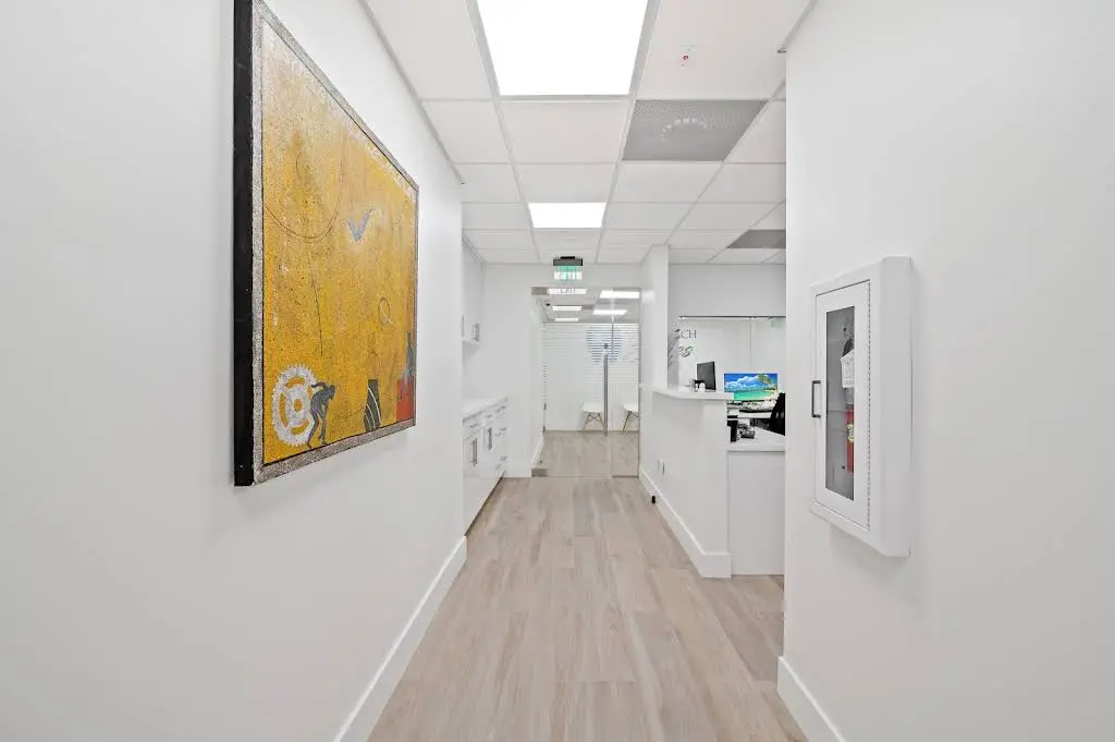 Miami Beach Smiles | Tommy Gaertner, DMD