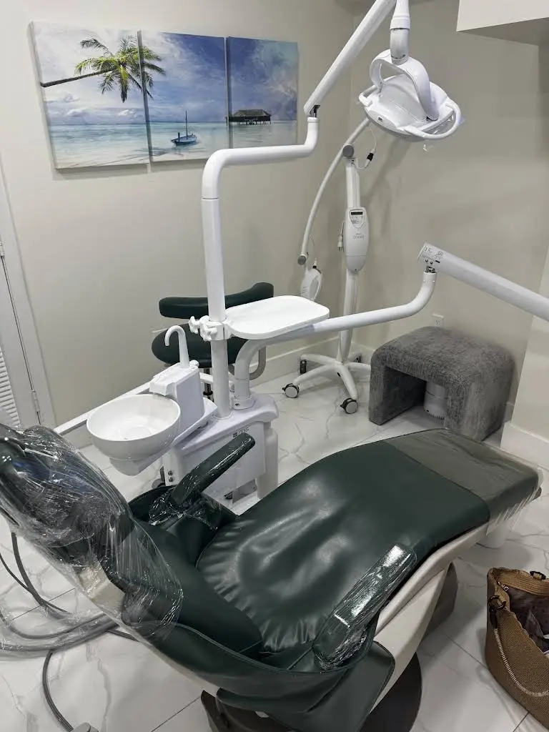 Precious Smiles Cosmetic Dentistry