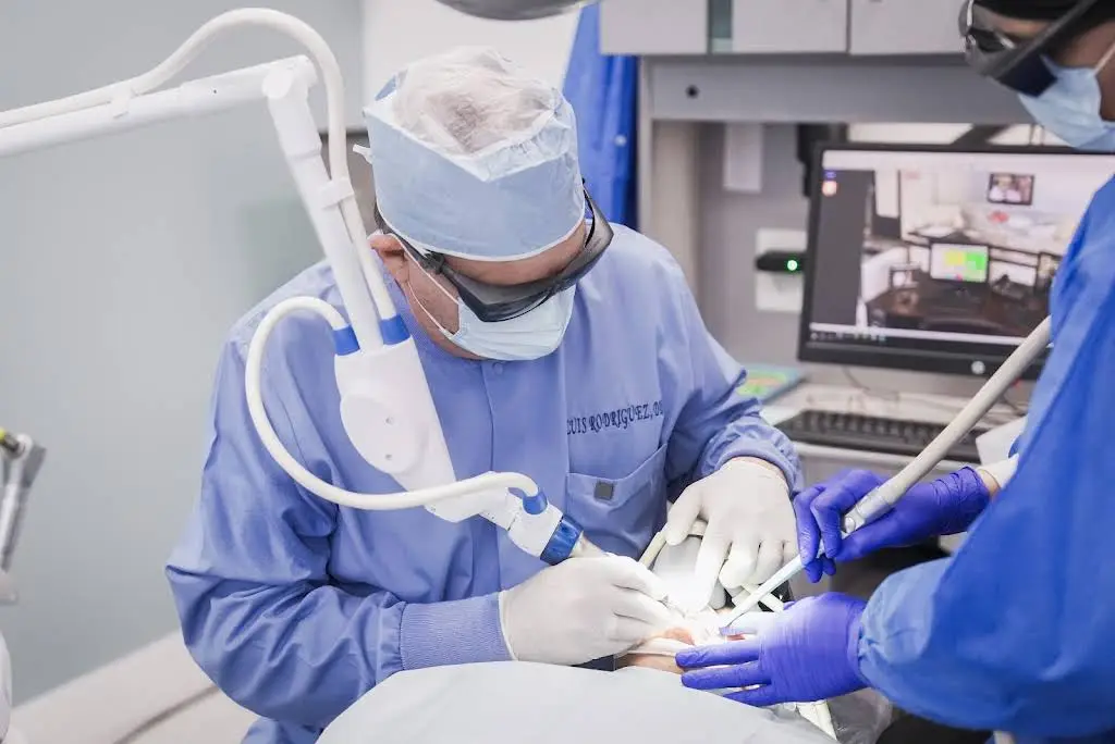 Apple Dental Group