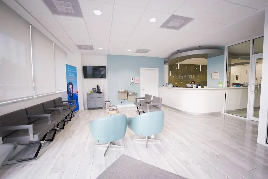 Apple Dental Group