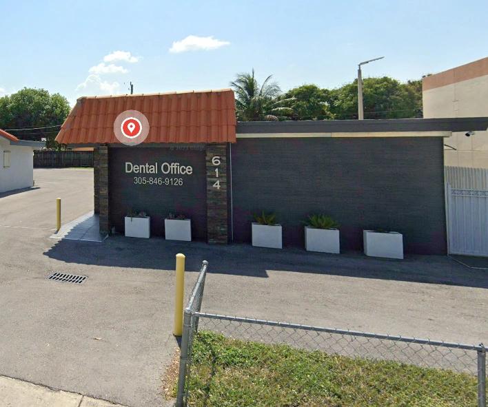 Alvarez Dental Associates - Professional dental clinic exterior with modern facilities