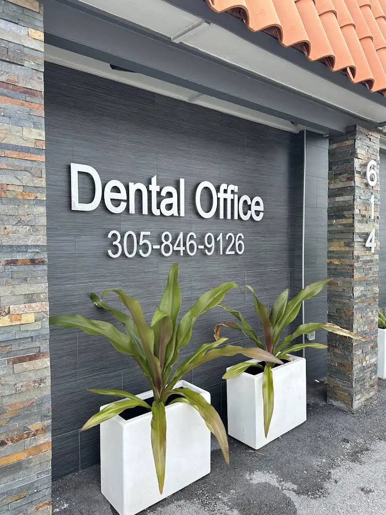 Alvarez Dental Associates