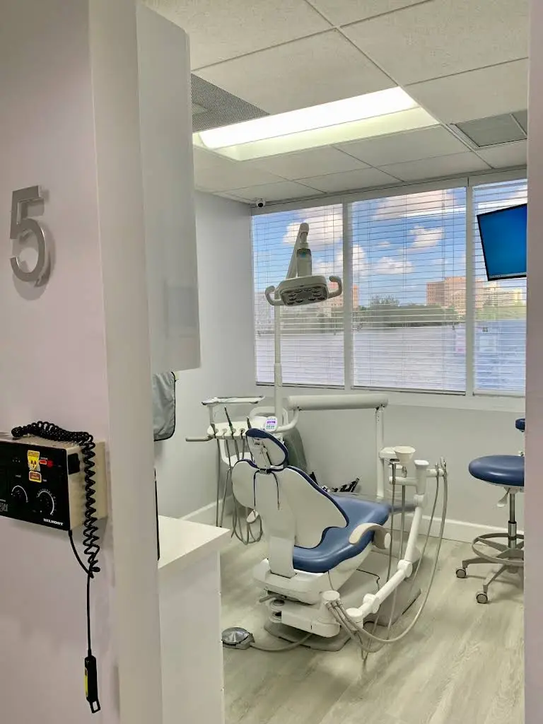 Amaya Dental