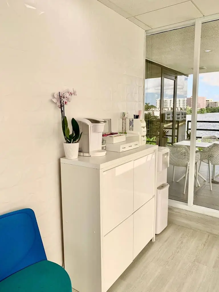 Amaya Dental