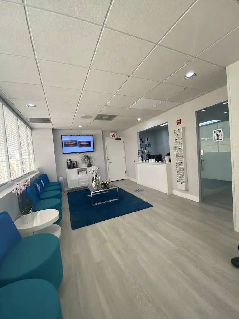 Amaya Dental