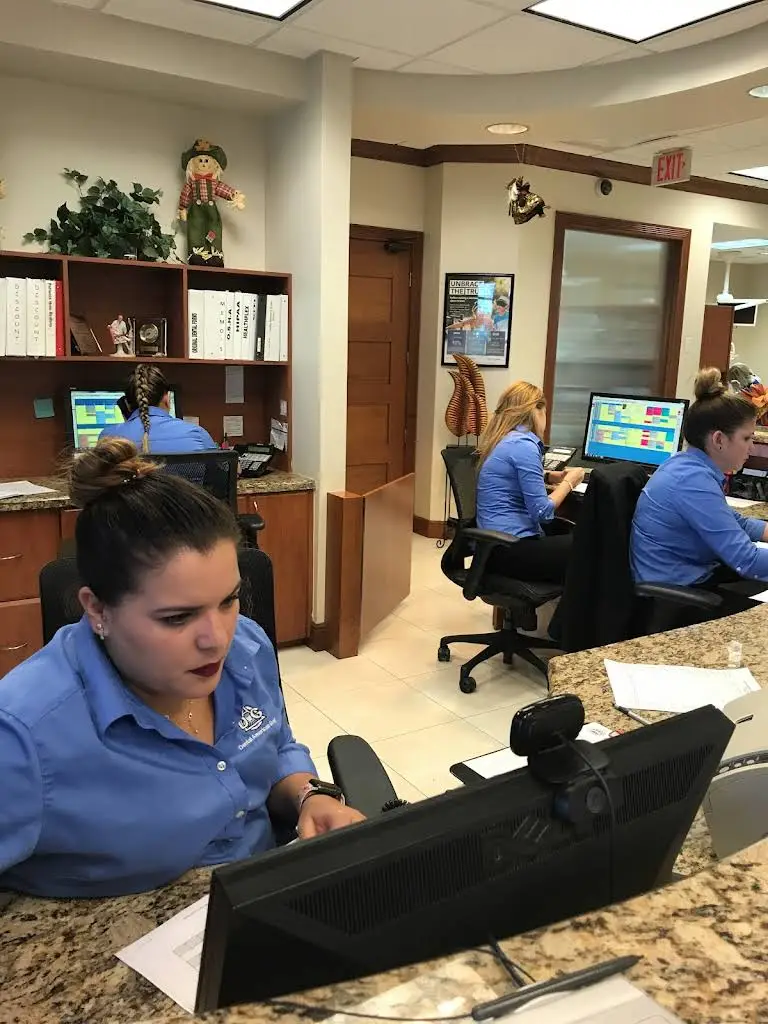 Dental American Group - Hialeah