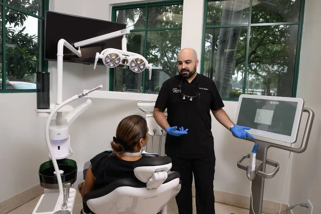 Murias Dental