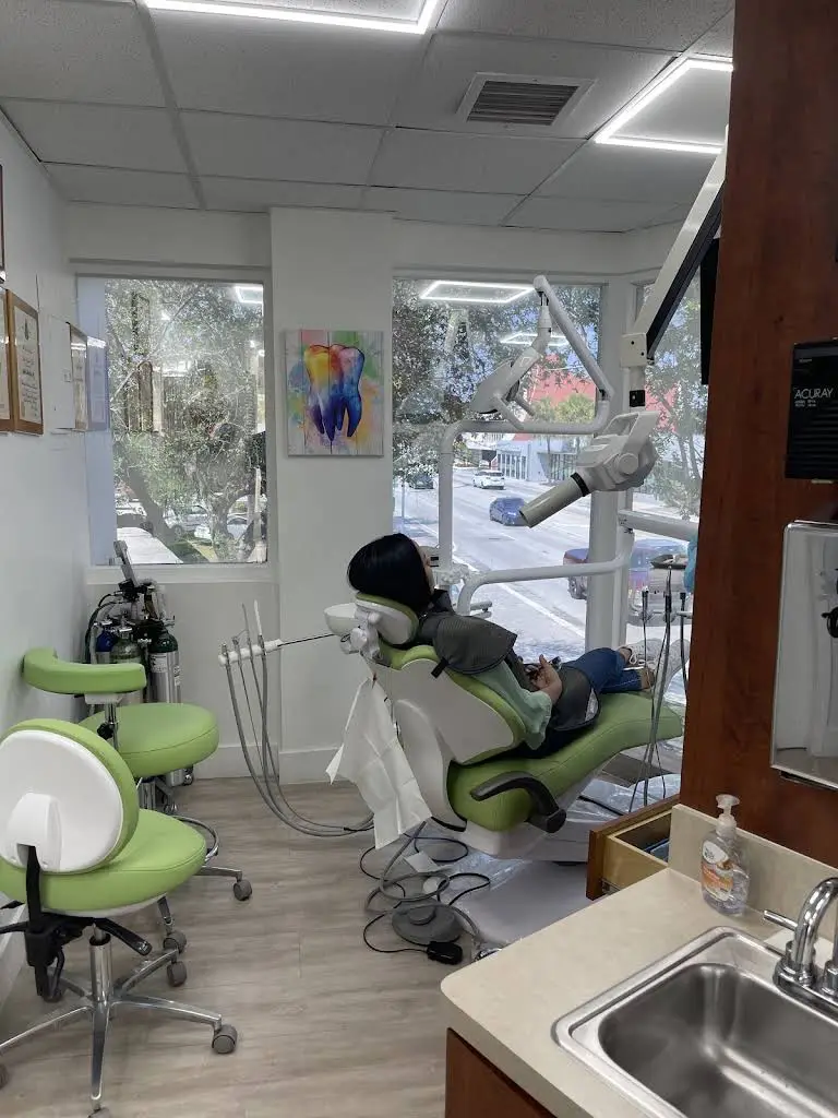 Gables Dental Clinic