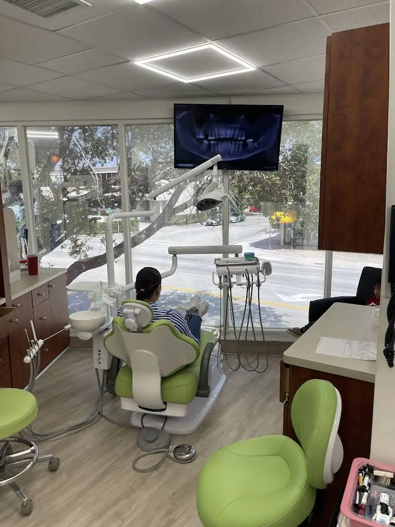 Gables Dental Clinic