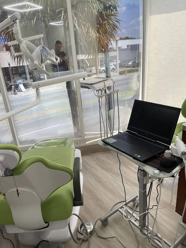 Gables Dental Clinic