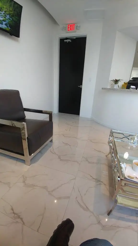Miami Smile Institute