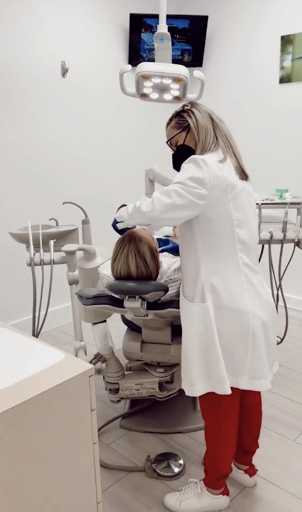 K & K Dental Associates