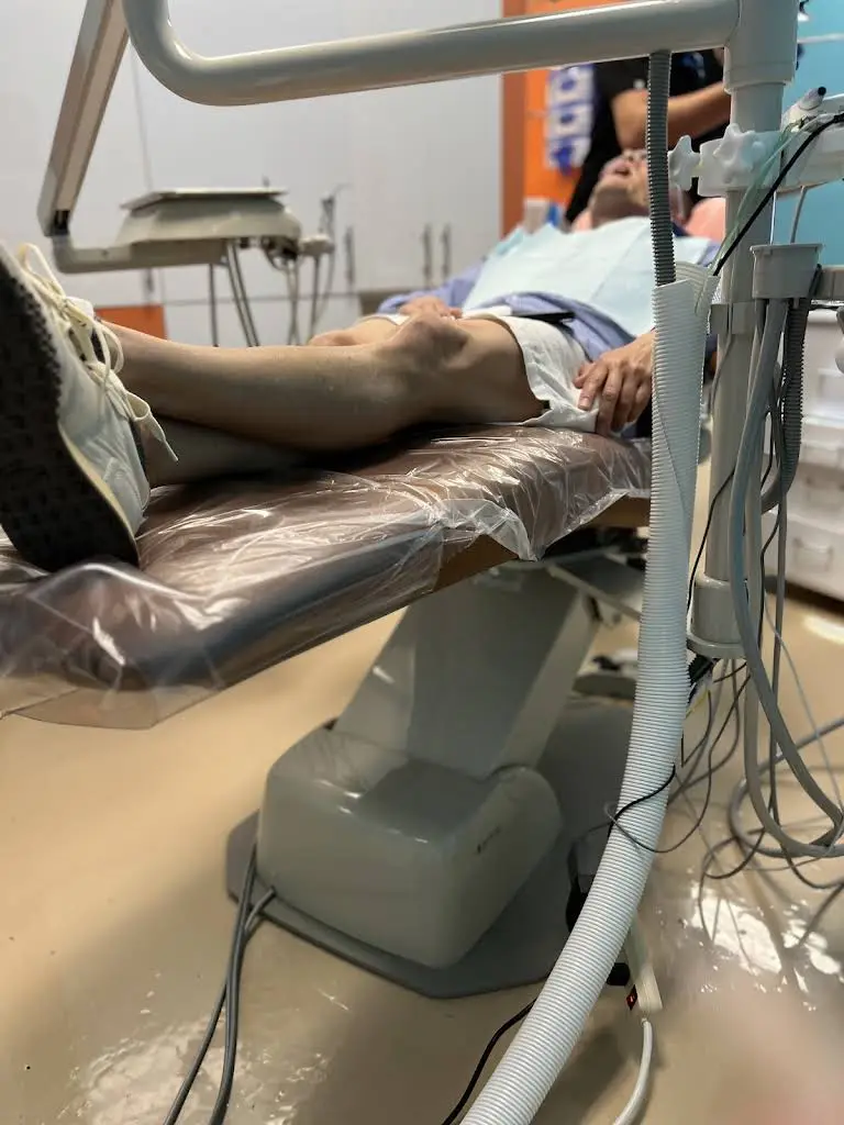 Luvic Advanced Dentistry - Professional dental clinic exterior with modern facilities