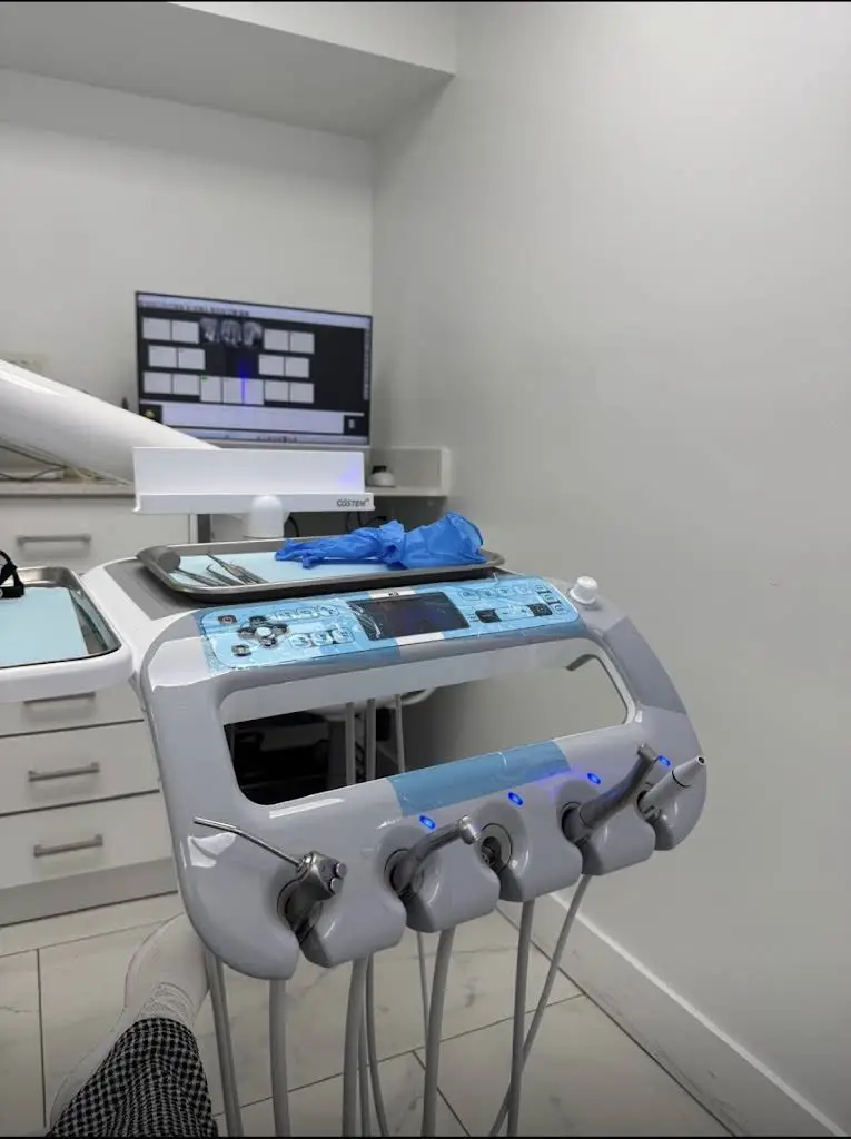 Hialeah Dental Office