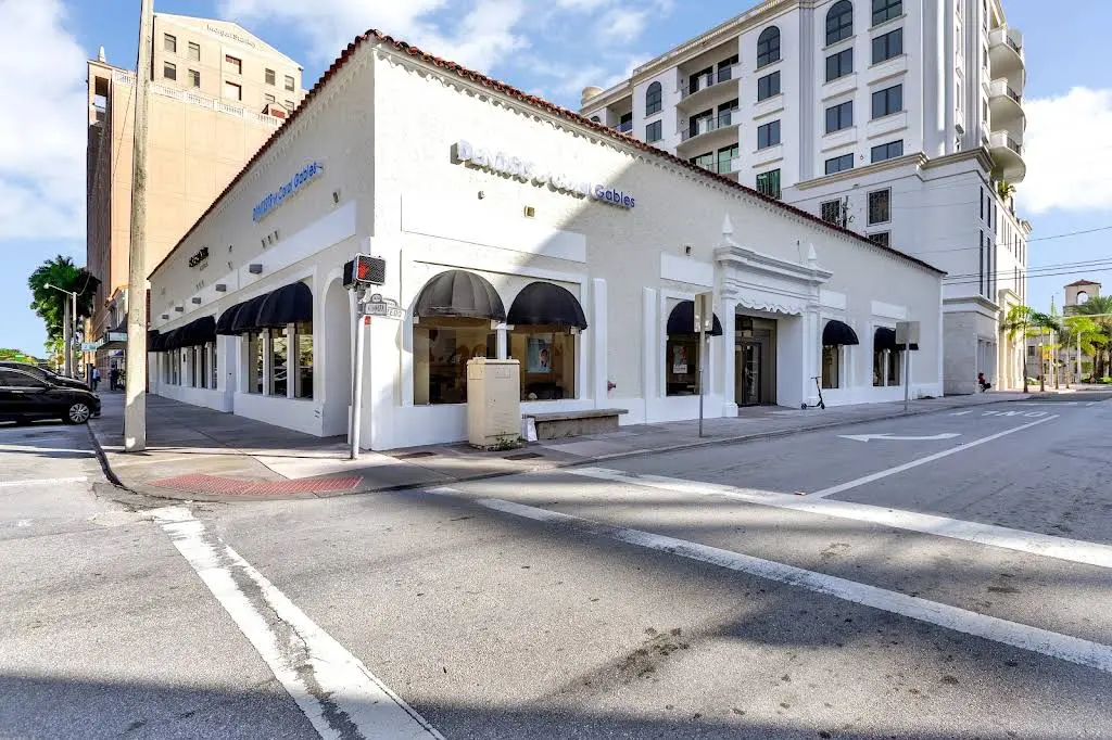 Dentists of Coral Gables