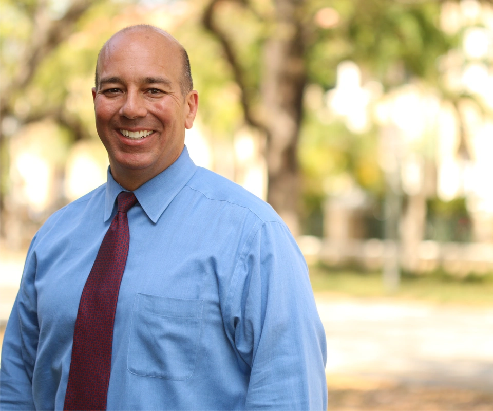 The Smile Physician / Dr. Alvaro Fernandez Carol, DDS - Professional dental clinic exterior with modern facilities