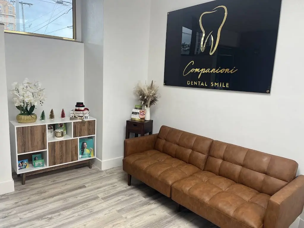 Companioni Dental Smile