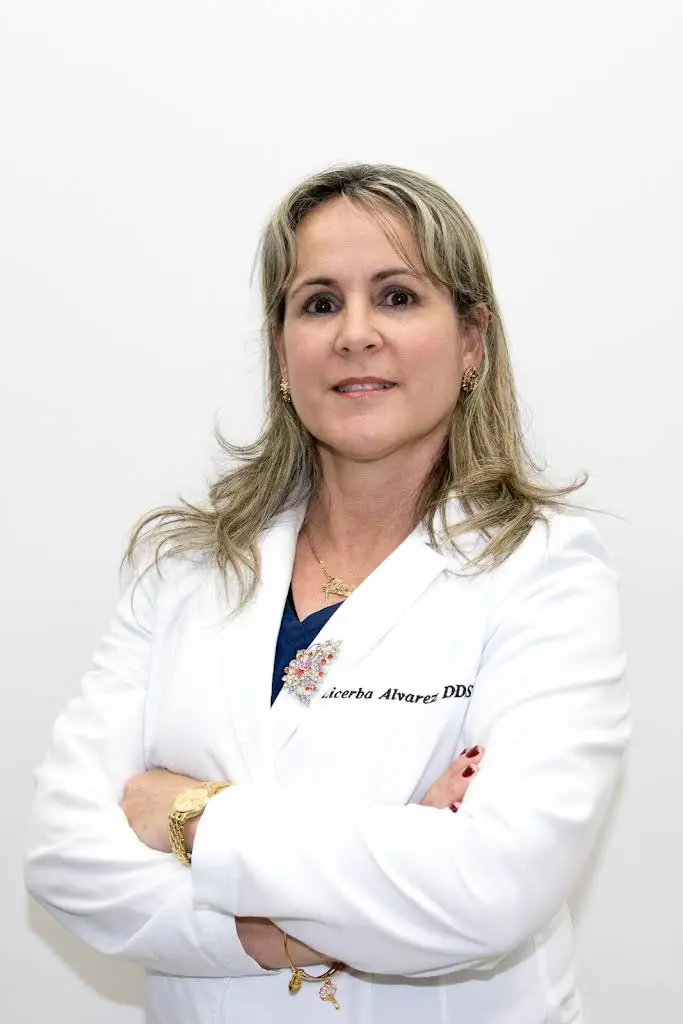 Life Smile Dental by Dr. Edgar Navarrete
