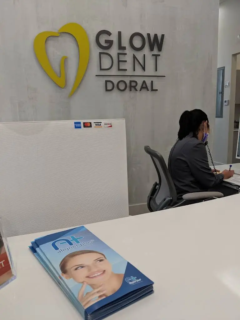 Glow Dent Doral