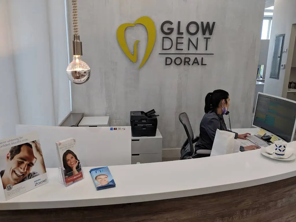 Glow Dent Doral