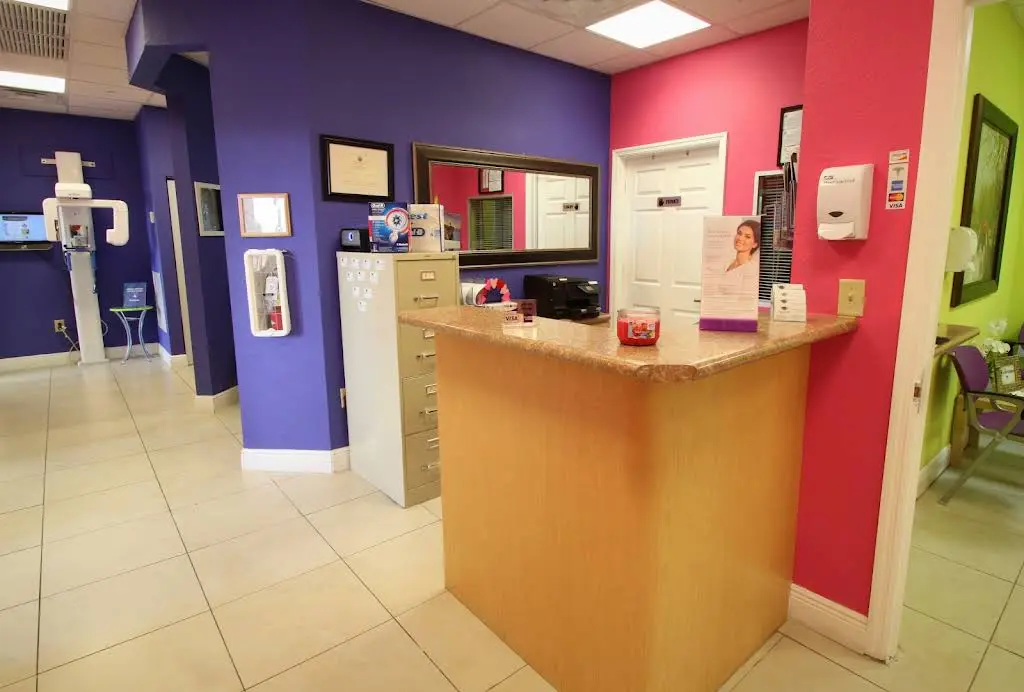 Sierra Dental - Professional dental clinic exterior with modern facilities