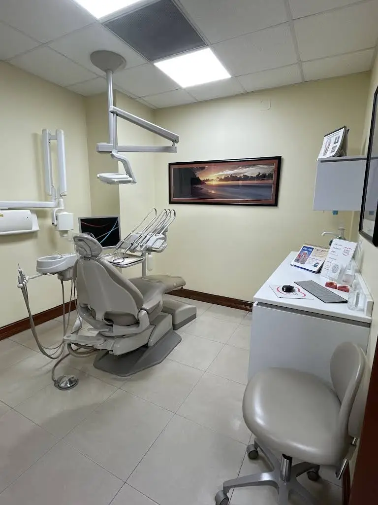 Smiles at Doral Belkis C. Del Puerto, DMD