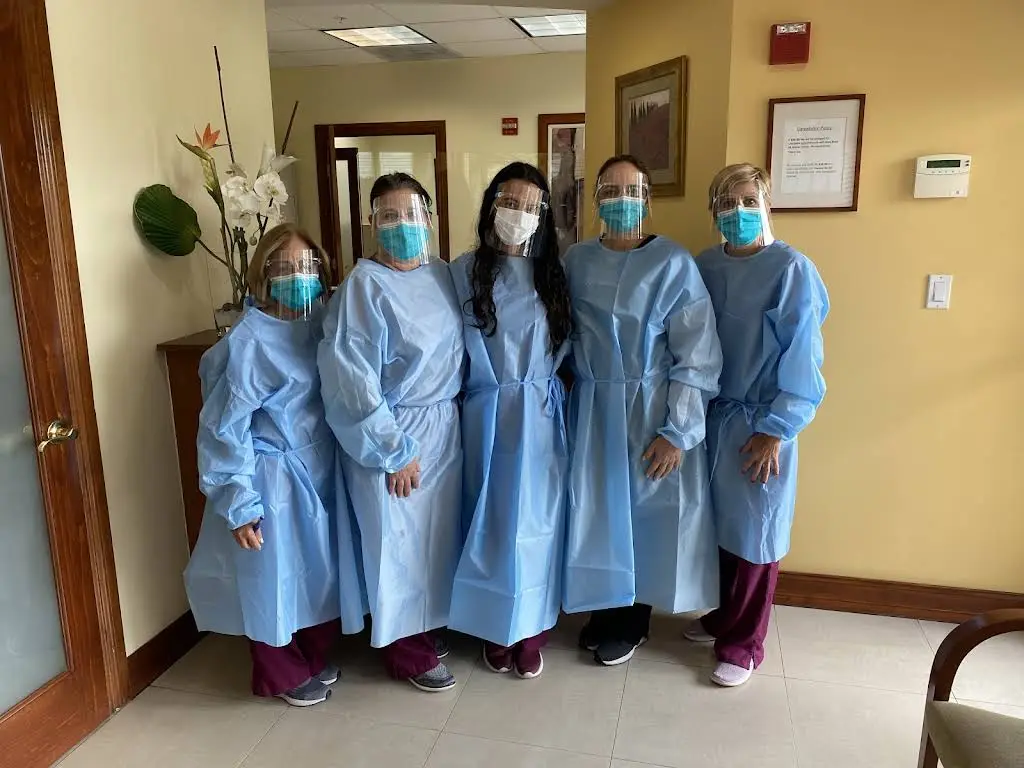 Smiles at Doral Belkis C. Del Puerto, DMD