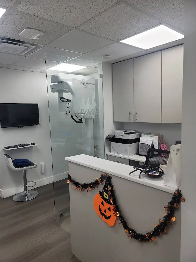Friends Dental Studio