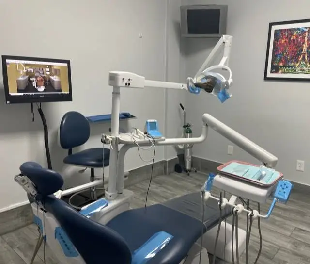 Family Smile Dental Center