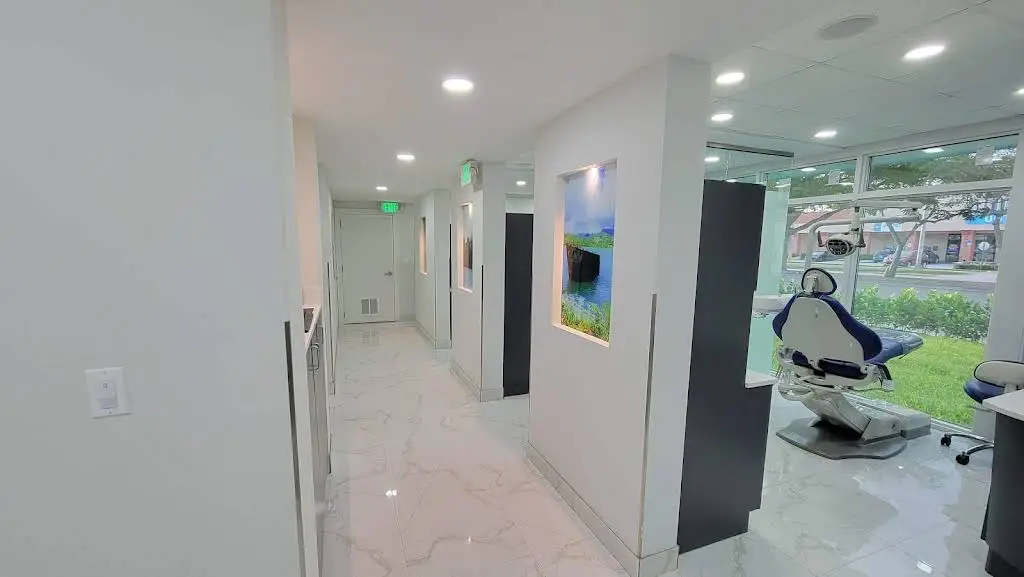 Lobaina Dental