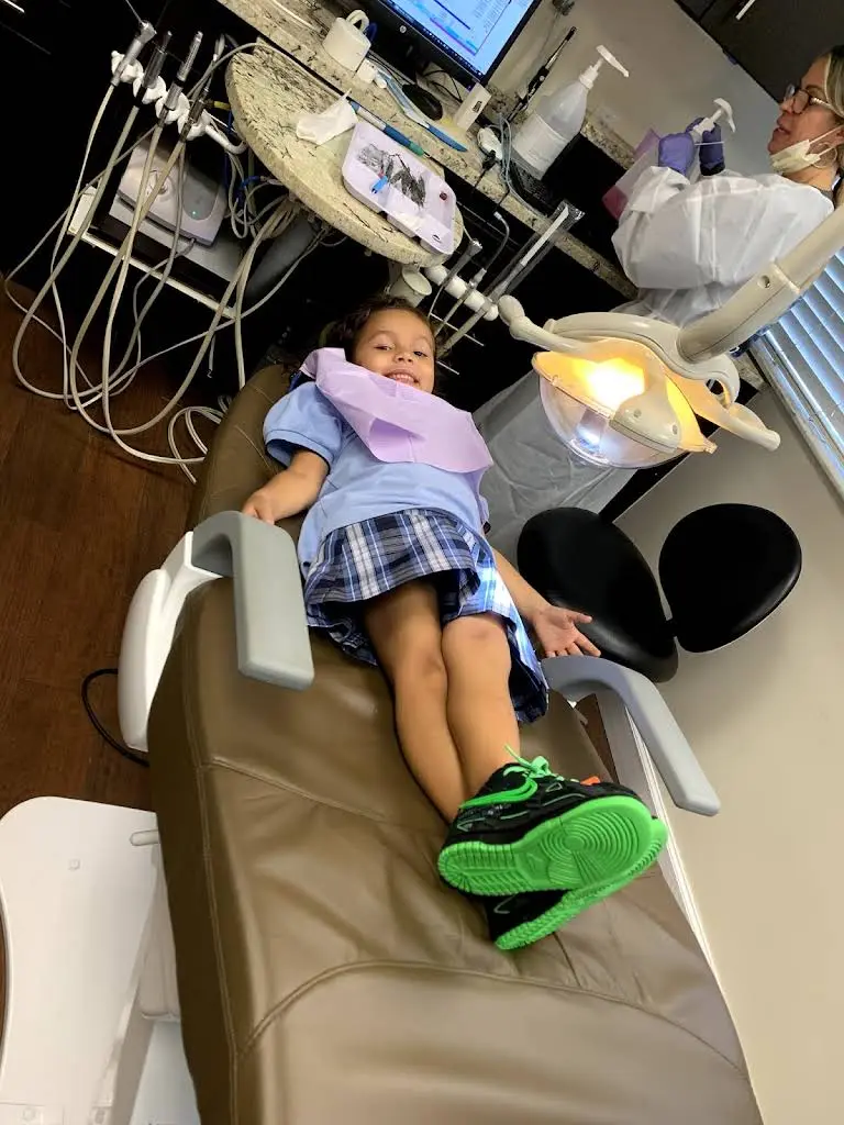 Karent Sierra, DDS