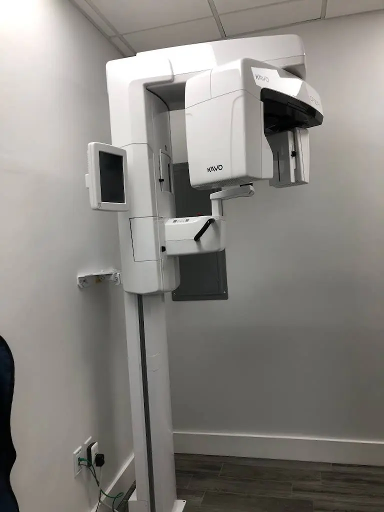 Unidental Center