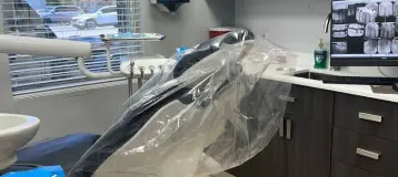Dr. Ernesto J. Perez, DMD