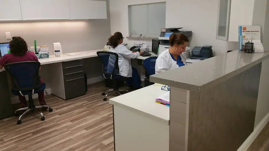 Otero Dental Centers of West Kendall