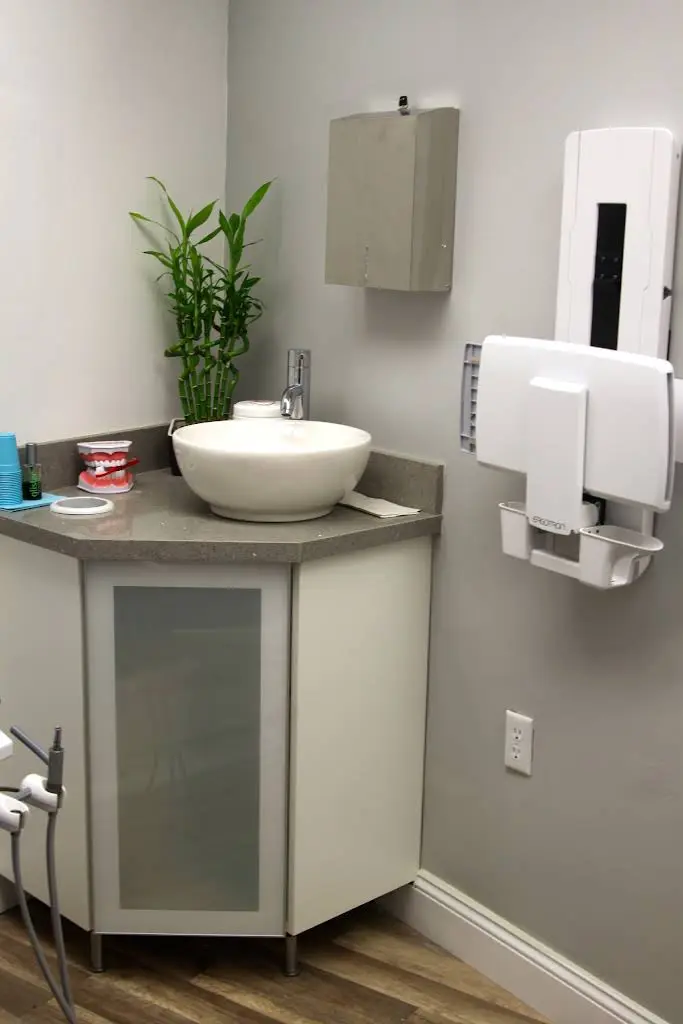 Otero Dental Centers of West Kendall