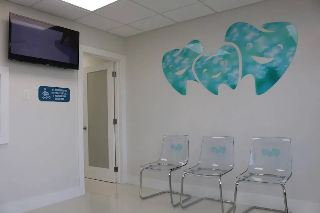 Dental Family Center - Professional dental clinic exterior with modern facilities