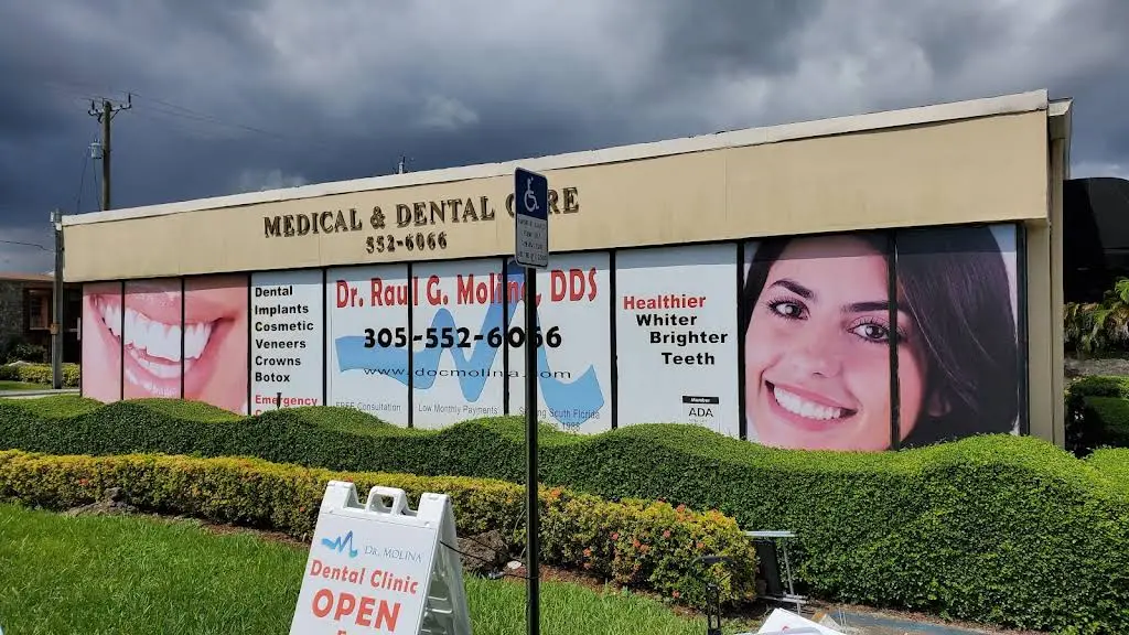 Dr. Raul G. Molina, Jr., DDS, PA