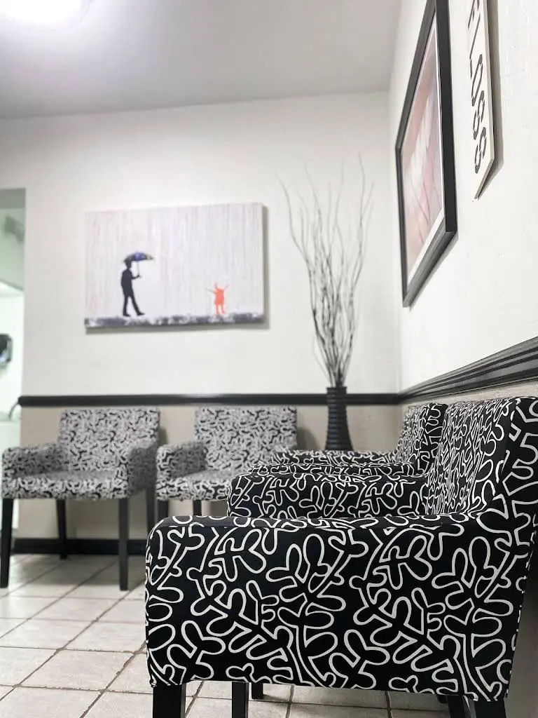 Dr. Raul G. Molina, Jr., DDS, PA