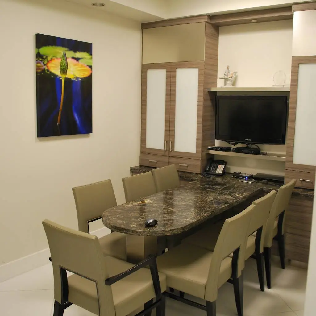 Pinecrest Dental Center for Cosmetic & Family Dentistry