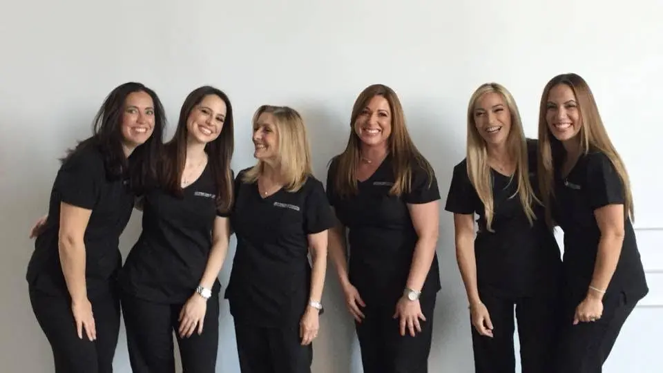 Pinecrest Dental Center for Cosmetic & Family Dentistry