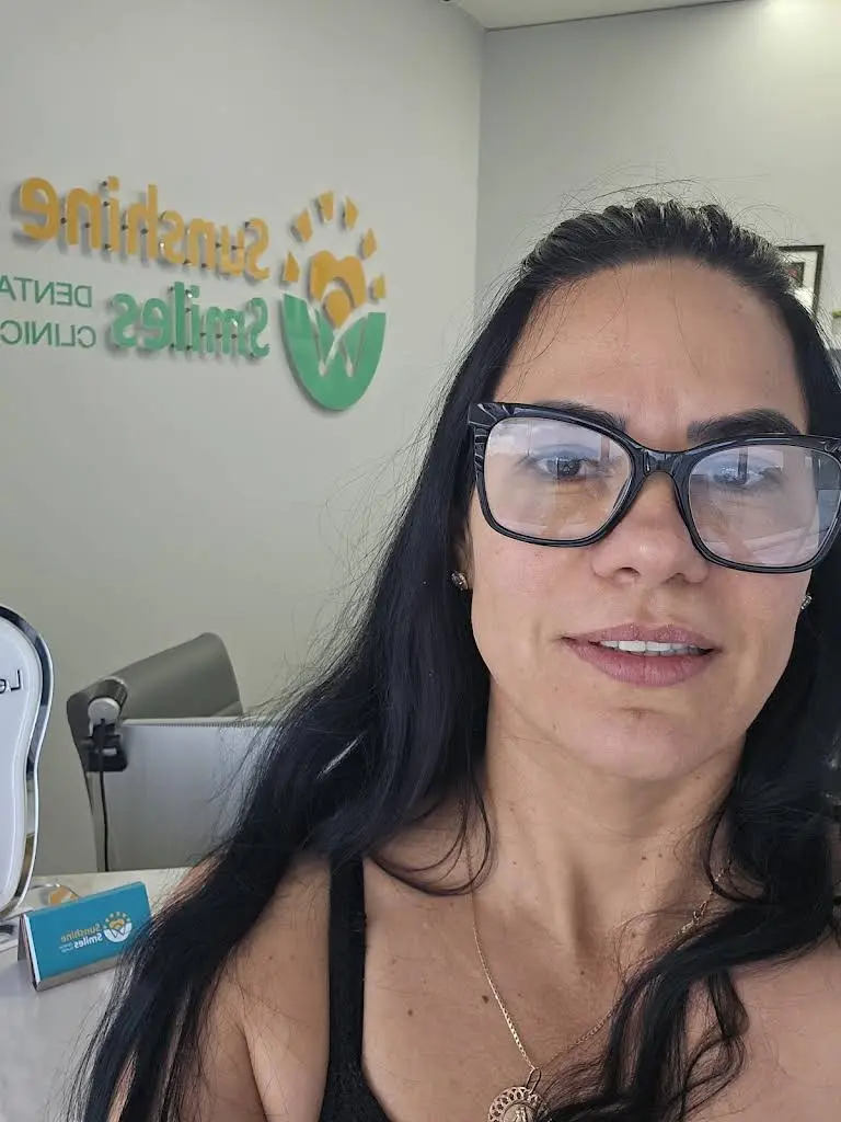 Sunshine Smiles Dental Clinic